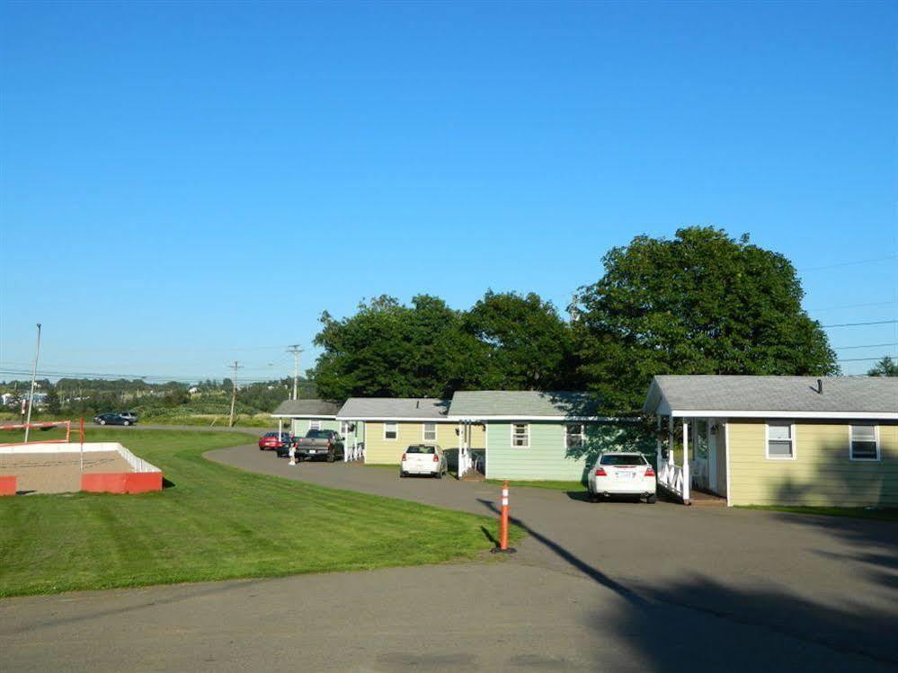 Royalty Maples Cottages And Motel Charlottetown Kültér fotó